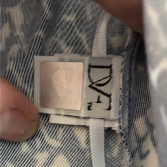 DVF Blue Snakeskin Print Jersey Wrap Dress - Picture 4 of 5